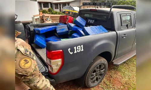 PRF e PMPR apreendem mais de 3 toneladas de maconha em carreta no PR