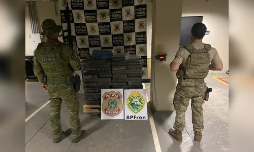 Policiais apreendem veículo carregado com droga no Paraná