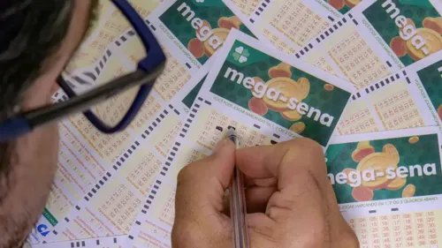 Sete apostas de Apucarana acertam a quadra da Mega-Sena