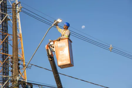 Trabalho começou nesta terça-feira (18)