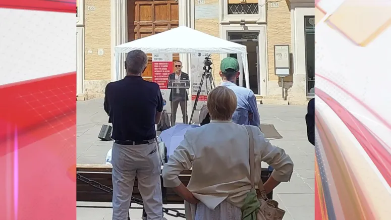 Imagem ilustrativa da notícia Em Roma, políticos ocupam as praças. E em Apucarana?