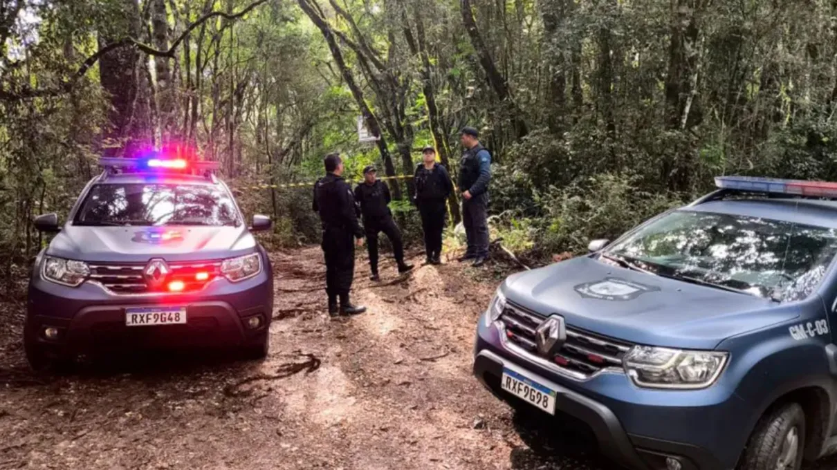 Corpo foi visto próximo a um campo de asa delta