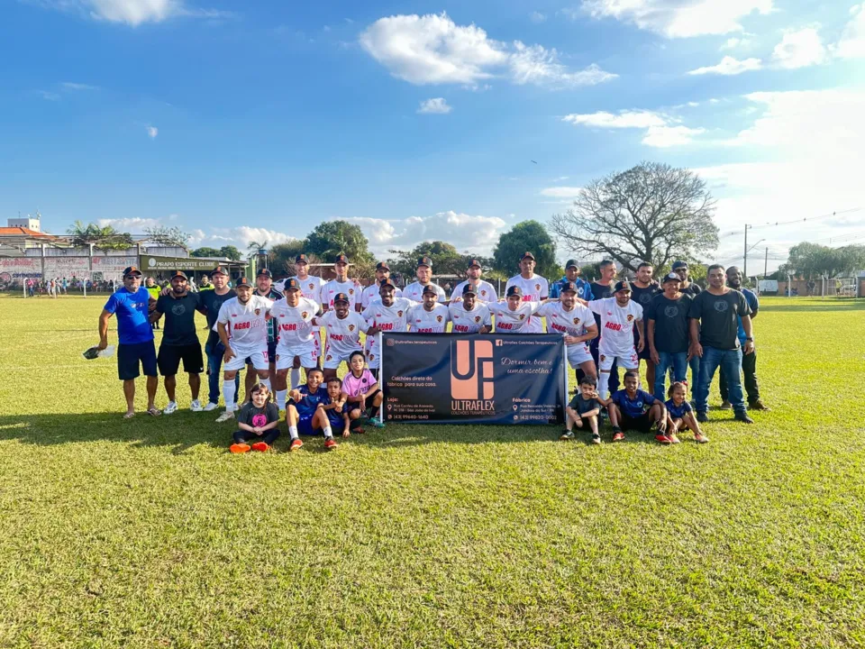 Equipe do Jardim Ponta Grossa, de Apucarana