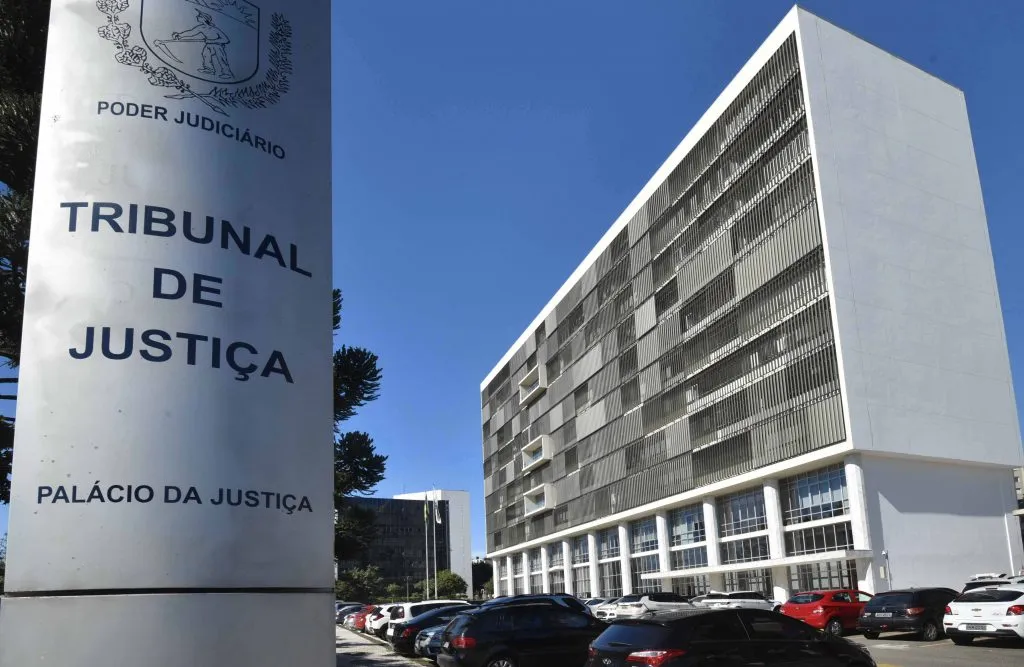 Na sequência, 1.156 vereadores (5%) também foram enquadrados judicialmente com base na legislação