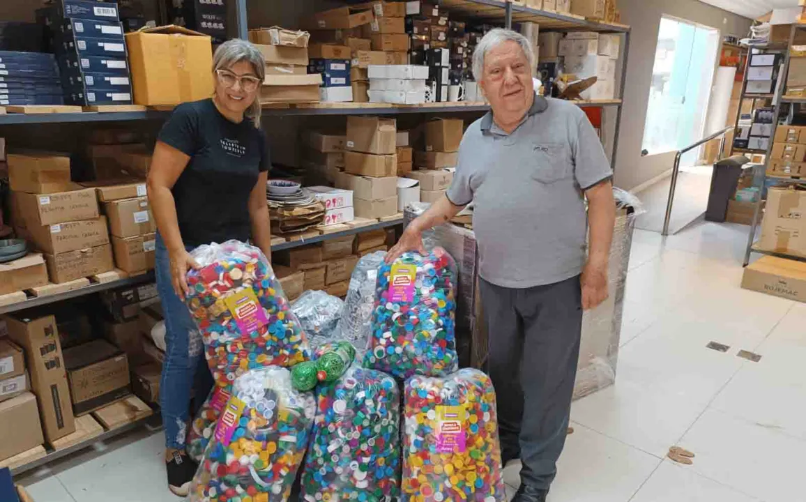 Rotary de Jardim Alegre arrecada tampinhas para Hospital de Câncer