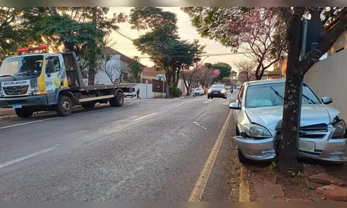 Idoso fica ferido após acidente de trânsito em Apucarana