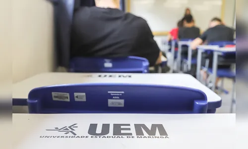 UEM abre concurso com 82 vagas para docentes; veja salários