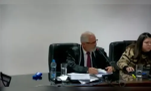 Quem é o desembargador que disse 'mulheres loucas atrás de homens'