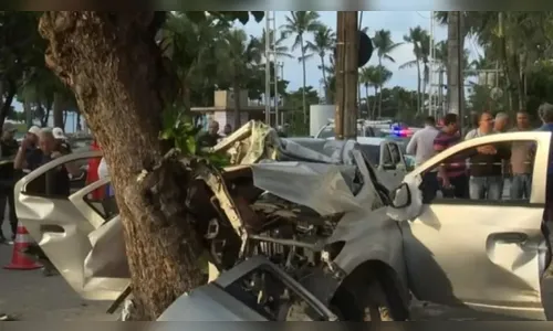 Vídeo mostra momento em que carro bate em árvore; cinco morreram