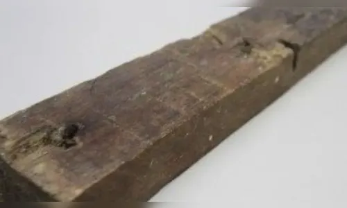 Homem leva paulada na cabeça em briga de bar e é internado