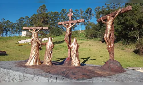 Missa presidida pelo bispo Dom Carlos celebra a Festa de Nossa Senhora