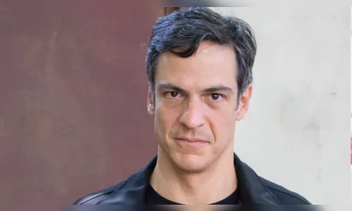 Mateus Solano cobra cachê da Globo em post público do Instagram