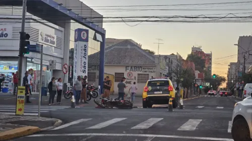 Motociclista fica ferido em colisão com carro em Apucarana