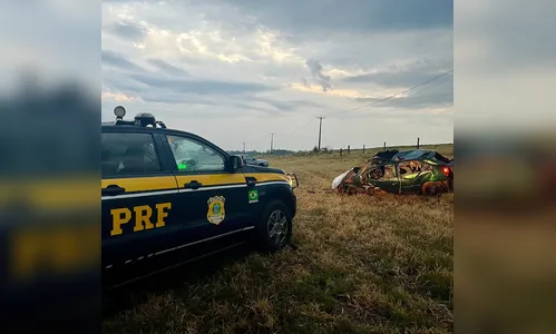 Carro capota na BR-373 e mata jovem de 24 anos; três ficam feridos