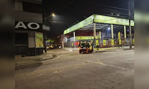 Homem é assassinado a tiros enquanto caminhava ao lado do filho