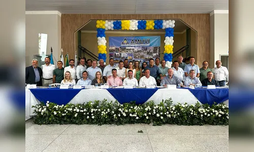 Reunião celebra os 55 anos de fundação da Amuvi