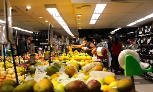 Estimativas do mercado para inflação e PIB permanecem estáveis