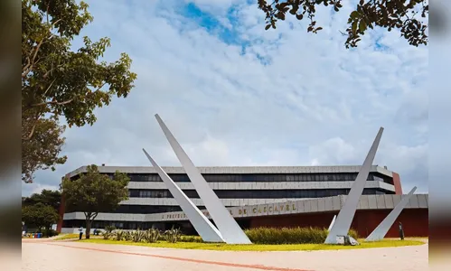 Prefeitura abre vagas para nível médio com salários de R$ 2,3 mil