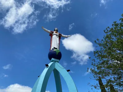 Sepultamentos ocorrem em cemitérios de Apucarana