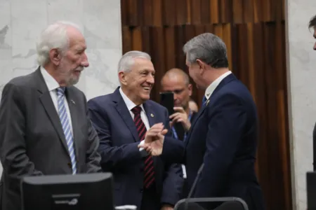 Paulo Pennacchi recebeu título de Cidadão Honorário do Paraná