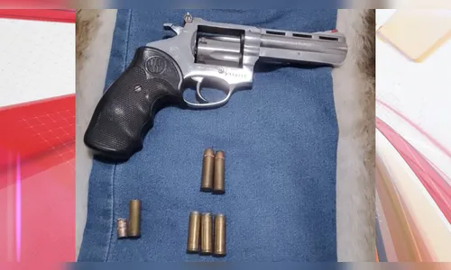 Criança de 9 anos morre após tiro acidental de arma do próprio pai