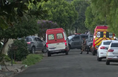 Segundo a corporação, policiais foram até uma casa para cumprir mandados de prisão