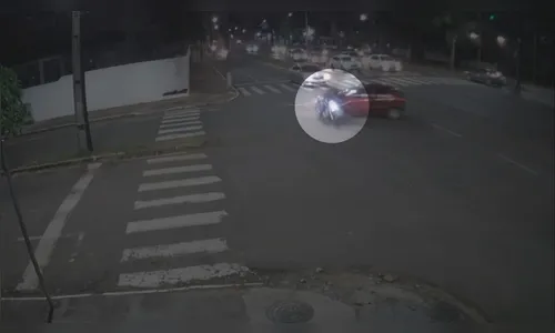Motociclista com escapamento adulterado morre ao tentar fugir da PM