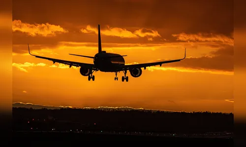 'Supersônico e em zigue-zague': pilotos relataram óvni à FAB; entenda
