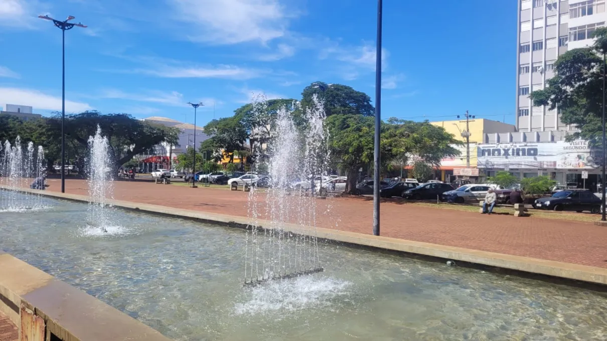 O domingo (01) deve ser quente em Apucarana, segundo o Simepar