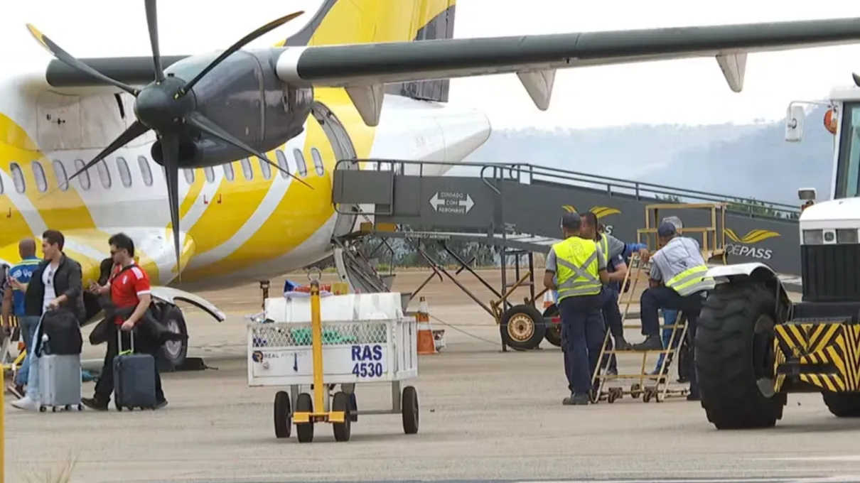 Acidente deixou funcionários e passageiros abalados