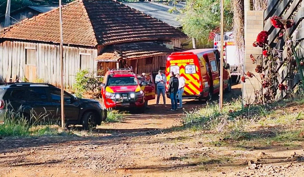 Bombeiros constataram o óbito nesta segunda-feira (12)