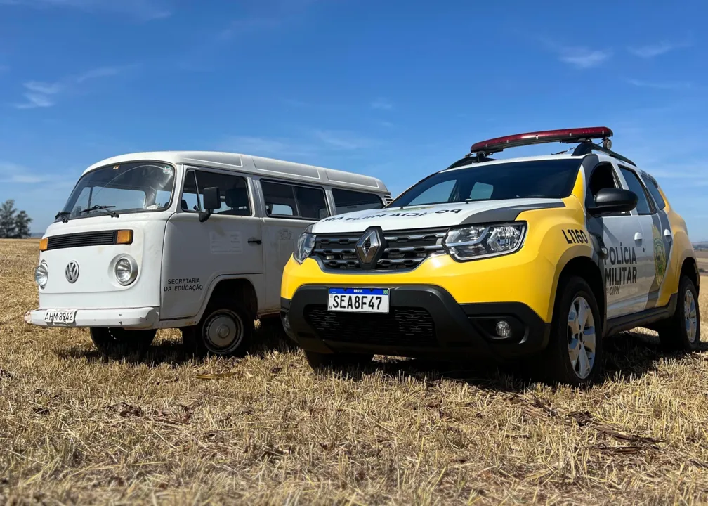 Kombi foi encontrada pela polícia na área rural de Sabáudia