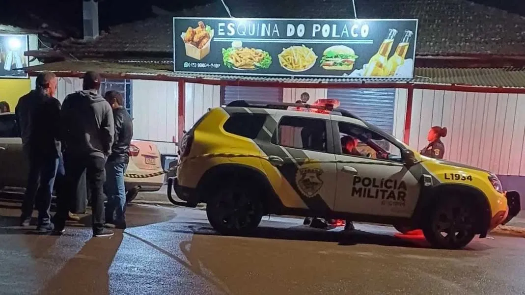 O crime aconteceu em um bar no distrito de Jacutinga por volta das 22 horas