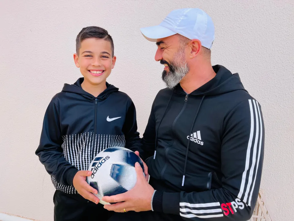 Pedro Russo dos Santos e o pai, Carlos Renato dos Santos