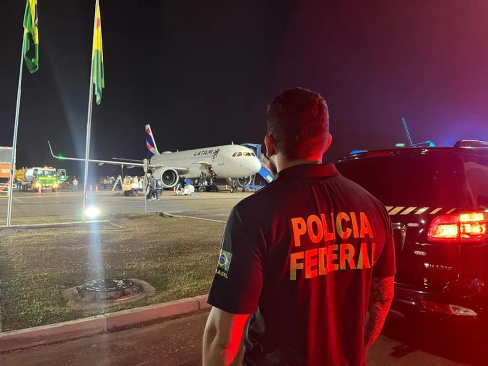 Um jovem de 23 anos foi preso na madrugada desta quarta-feira (21)