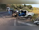 Caminhonete invade contramão e motorista morre ao bater em caminhão