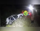Carro sai da pista e colide com árvore na PR-272, dois ficam feridos
