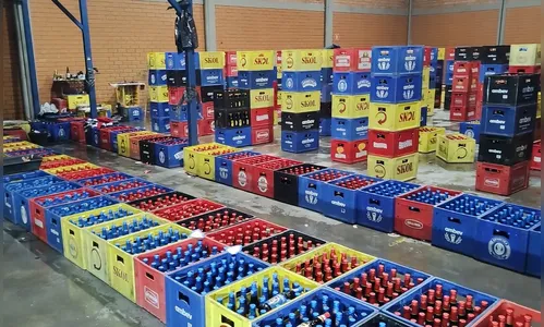 Cervejas tinham rótulos mudados em local clandestino; entenda