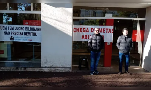 Bancários retardam abertura de agências em Apucarana por reajuste