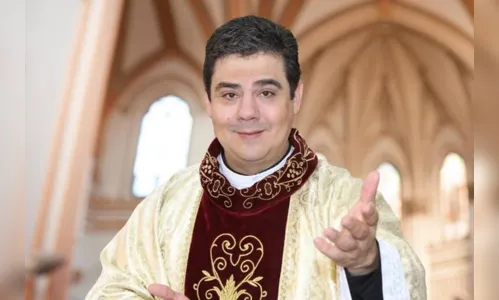 Após escândalo, padre Robson cria nova associação para receber doações
