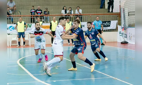 Apucarana Futsal tenta quebrar jejum de vitórias contra o Fazenda