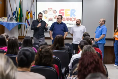 Apucarana capacita rede contra violência na primeira infância