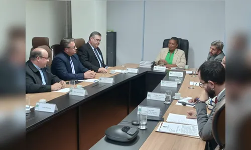 Beto Preto busca recursos para reparação da Catedral de Jacarezinho