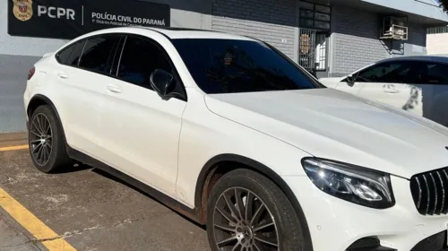 Carro apreendido com falso perito em Cascavel