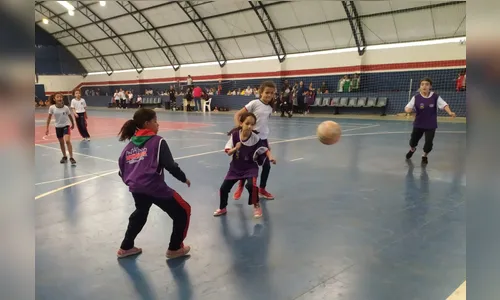 Futsal movimenta os Jogos das Crianças nesta quinta-feira