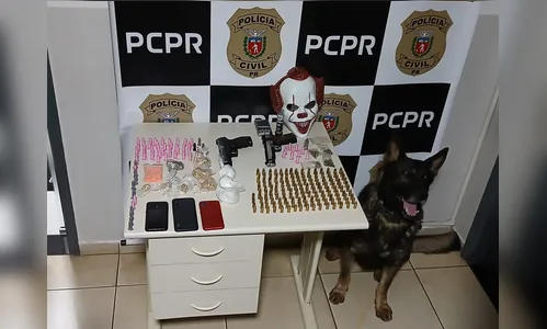 Dois irmãos são presos por tráfico e posse ilegal de arma de fogo