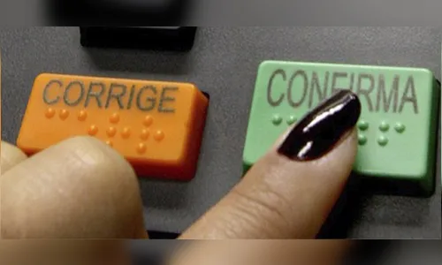 Seis em cada dez municípios têm a maioria do eleitorado feminina