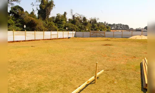 Instalação de piscina é iniciada em Centro de Lazer e Esportes