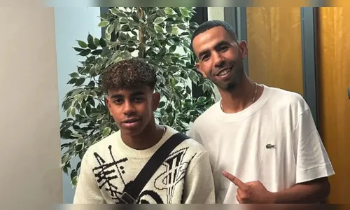 Pai de Lamine Yamal, estrela do Barcelona, é esfaqueado durante briga