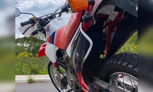 Casal de venezuelanos tem moto irregular apreendida em Apucarana